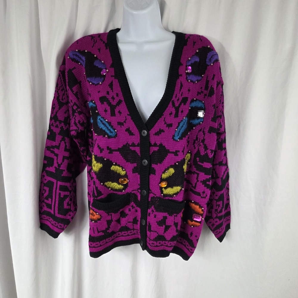 Wye Oaks Cardigan Sweater Womens Medium Purple V Neck Beaded Ugly Vintage Retro